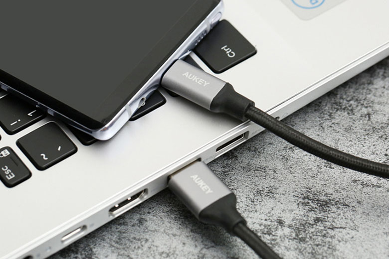 C&aacute;p sạc Aukey